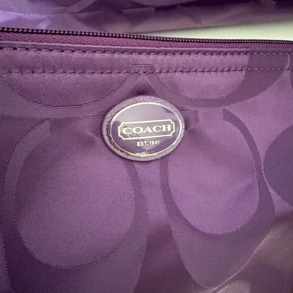 Coach Nylon Large Weekender Tote w/ Pouch - Picture 3 of 9